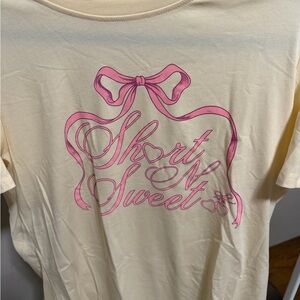 Cream T-Shirt with Pink Ribbon "Short N Sweet" Graphic